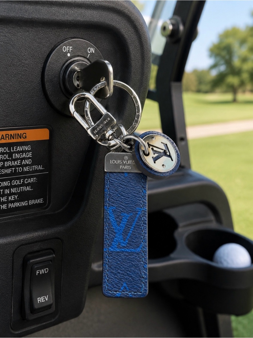 EUC Louis Vuitton Blue and Silver Key Holder Keyring - Picture 5 of 14